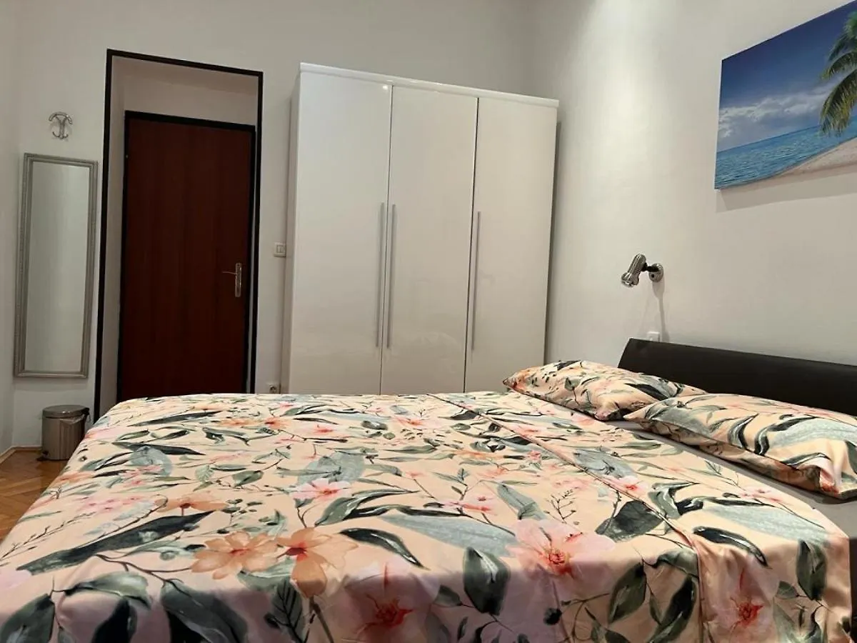 Rooms Aida Pola